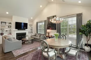 1215 Woodview Ln, Northbrook, IL 60062 - Photo 9