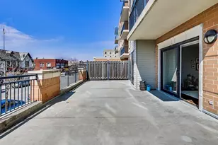 135 S York St, Elmhurst, IL 60126 - Photo 13