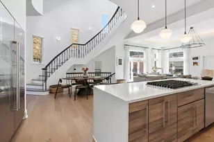 1936 N Wilmot Ave, Chicago, IL 60647 - Photo 17