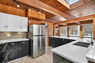 1065 Forest Hill St, Calumet City, IL 60409 - Photo 15