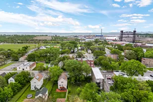 9041 S Muskegon Ave, Chicago, IL 60617 - Photo 13