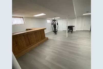 9521 S Sawyer Avenue, Evergreen Park, IL 60805 - Photo 23