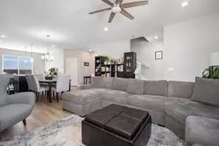 1080 Bogart St, Des Plaines, IL 60018 - Photo 11