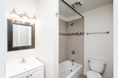 4837 S Saint Lawrence Avenue S #3, Chicago, IL 60615 - Photo 15