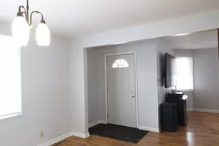 312 N Center Ave, Bradley, IL 60915 - Photo 15