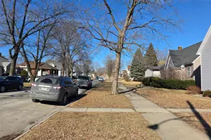 312 N Center Ave, Bradley, IL 60915 - Photo 19