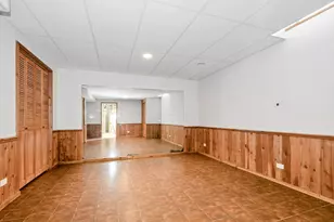 2S753 Ave Orleans Ave, Oak Brook, IL 60523 - Photo 13