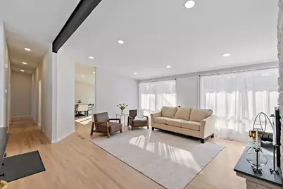 411 S 1st Street, Elburn, IL 60119 - Photo 5