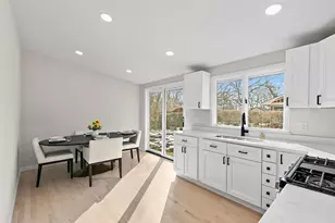 411 S 1st St, Elburn, IL 60119 - Photo 7