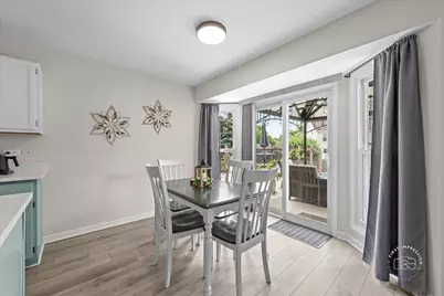 313 Carrie Court, North Aurora, IL 60542 - Photo 11