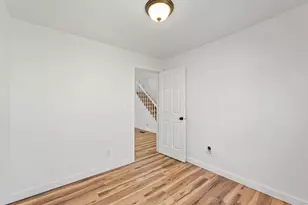 325 N Market St, Hoopeston, IL 60942 - Photo 13