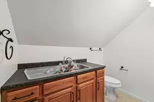 325 N Market St, Hoopeston, IL 60942 - Photo 27