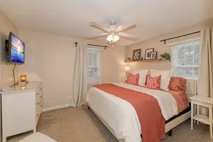 724 S Jefferson St, Batavia, IL 60510 - Photo 13