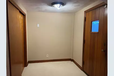 177 S Cone Street, Farmington, IL 61531 - Photo 3