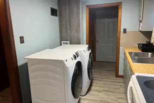 177 S Cone St, Farmington, IL 61531 - Photo 11