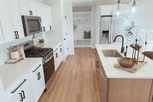 1696 Yorktown Dr, Bourbonnais, IL 60914 - Photo 5