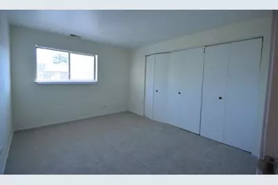 [Address not provided], Highland Park, IL 60035 - Photo 9