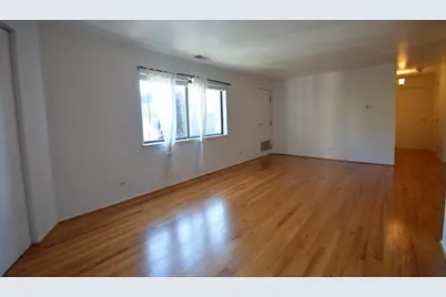 [Address not provided], Highland Park, IL 60035 - Photo 3