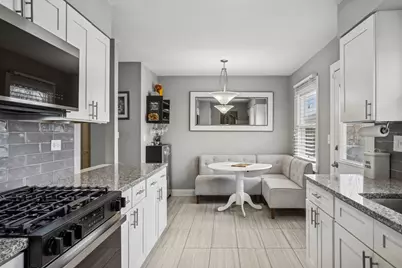 988 Cooper Court, Elk Grove Village, IL 60007 - Photo 11