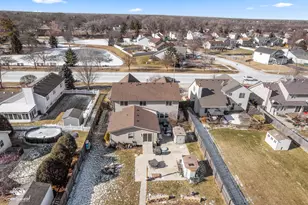 1064 N 129th Infantry Dr, Joliet, IL 60435 - Photo 55