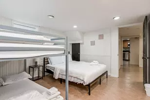 7444 Keeler Ave, Skokie, IL 60076 - Photo 19