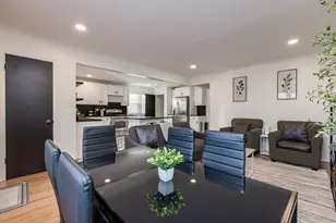 7444 Keeler Ave, Skokie, IL 60076 - Photo 5