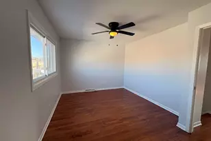 9850 Garden Ct, Schiller Park, IL 60176 - Photo 7