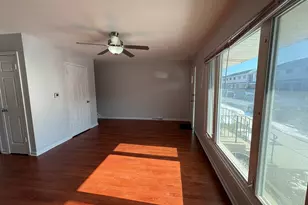 9850 Garden Ct, Schiller Park, IL 60176 - Photo 3