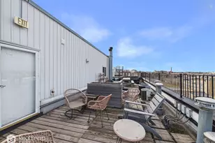 2221 N Lister Ave, Chicago, IL 60614 - Photo 19