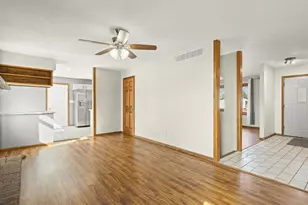 4361 Pfister Ln, Roscoe, IL 61073 - Photo 7