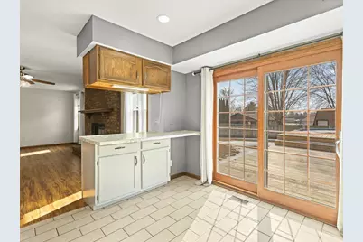 4361 Pfister Lane, Roscoe, IL 61073 - Photo 9