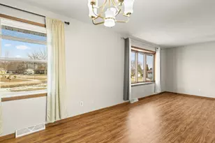 4361 Pfister Ln, Roscoe, IL 61073 - Photo 13