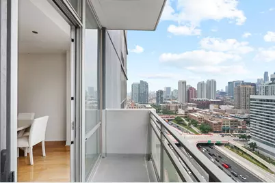 737 W Washington Boulevard #1902, Chicago, IL 60661 - Photo 17