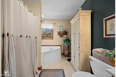 735 Meadow Wood Drive, Joliet, IL 60431 - Photo 31