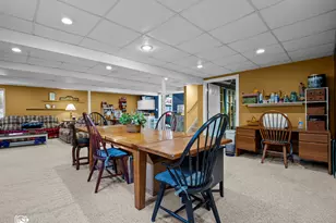 735 Meadowwood Dr, Joliet, IL 60431 - Photo 33