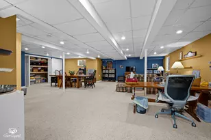 735 Meadowwood Dr, Joliet, IL 60431 - Photo 35