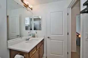 30W024 Brayman Ct, Warrenville, IL 60563 - Photo 47