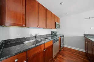 30 E Huron St, Chicago, IL 60611 - Photo 5