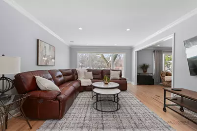 5 Whitby Circle, Lincolnshire, IL 60069 - Photo 3