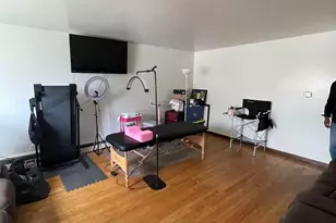 1600 Memorial Dr, Calumet City, IL 60409 - Photo 3