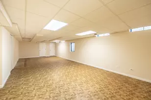 1179 Edington Ct, Carol Stream, IL 60188 - Photo 31