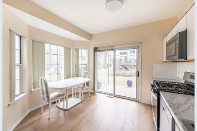 1179 Edington Court, Carol Stream, IL 60188 - Photo 3