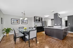 40 N Tower Rd, Oak Brook, IL 60523 - Photo 11