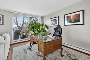 40 N Tower Rd, Oak Brook, IL 60523 - Photo 9