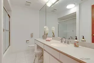 209 Rivershire Ln, Lincolnshire, IL 60069 - Photo 35