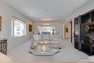 209 Rivershire Ln, Lincolnshire, IL 60069 - Photo 13