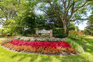 209 Rivershire Ln, Lincolnshire, IL 60069 - Photo 33