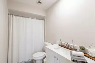 5840 W 104th St, Oak Lawn, IL 60453 - Photo 7