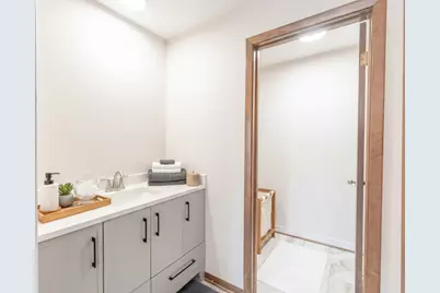 5840 W 104th Street #106, Oak Lawn, IL 60453 - Photo 9