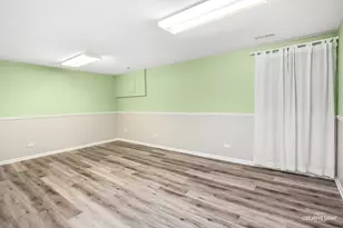 17 Sorrento Dr, Palos Heights, IL 60463 - Photo 13